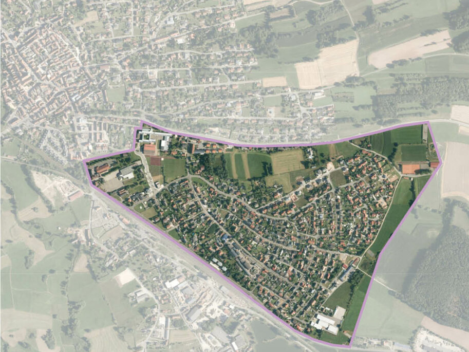 Luftbild des Wohnquartiers „Steinbühl“ in der Stadt Pressath