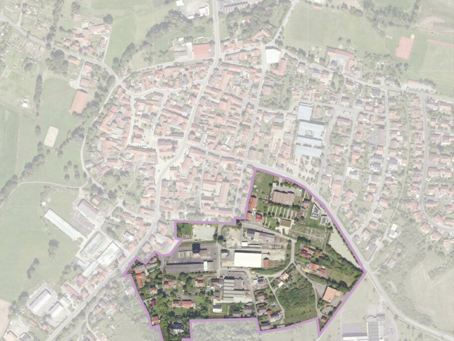 Luftbild des Quartiers „Am Bahnhof“ des Marktes Stadtlauringen